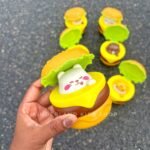 Press and Go Burger Car - Image 6