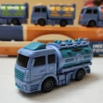 Press and go Engineering Truck - Image 2