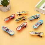 Mini Finger Skateboard - Image 3